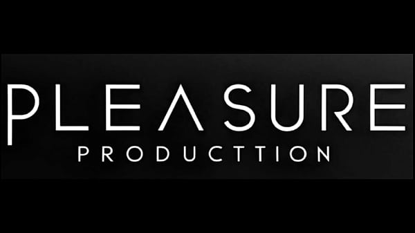 Nonton Me Masturbo Para Meu Padrasto De Repente Olha O Que Aconteceu thumbnail