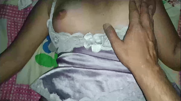 Creampie In 18 Year Old Pussy First Time thumbnail