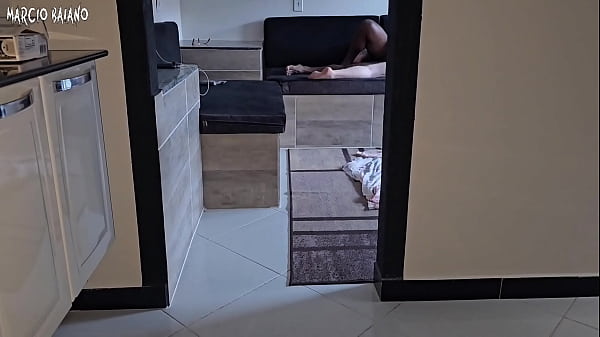 Nonton Vir Minha Filha Fudendo O Meu Marido No Sofa Da Sala E Filmei Tudo thumbnail