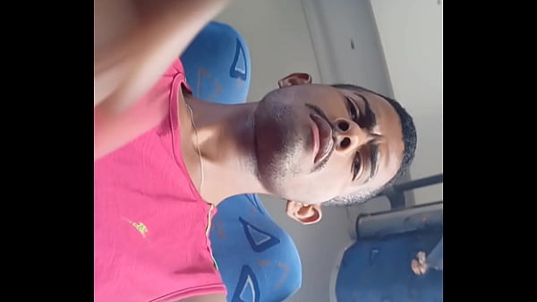 Novinho Batendo Punheta No &ocirc;nibus Gente thumbnail