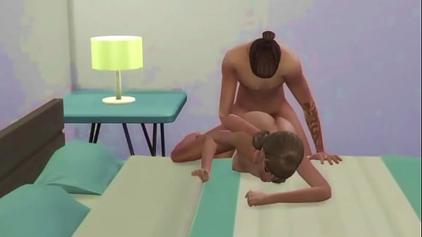 Long hair guy eats pussy 