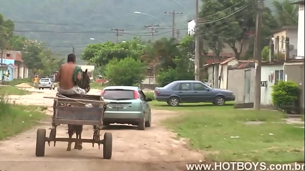 Play MP4 - Paguei o carroceiro pra comer meu c&uacute;