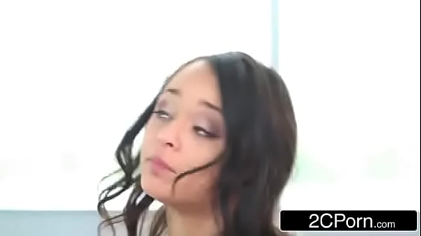 Play MP4 - TLIB - Holly Hendrix