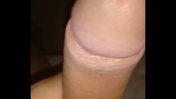 Play MP4 - Handjob Chubby man