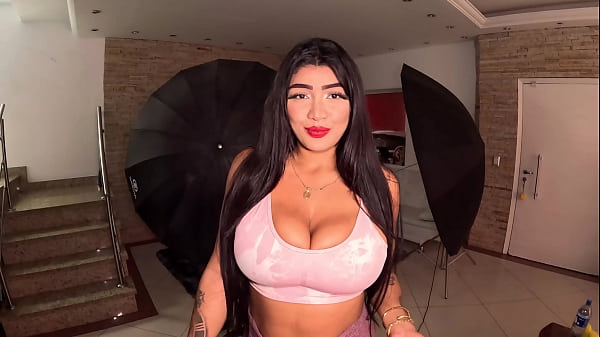 Nonton Gostosa Do Peitos Gigantes Me Chupa Enquanto Leva Rola thumbnail