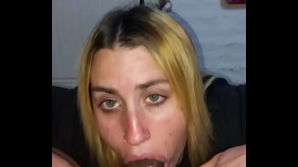 Rubia la chupa bienrico