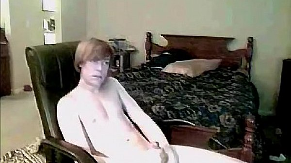 Red Hair Twinks Trace Plays With His Hard-on Through His thumbnail