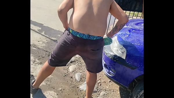 Gordibuenos mojandose no evitar&aacute;s masturbarte