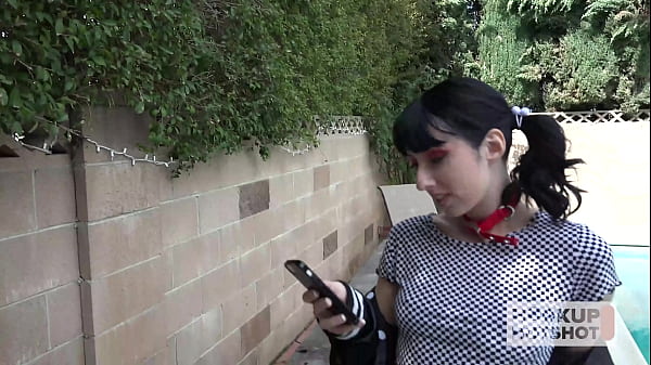 Tiny slut daphne dare can&rsquo;t wants more sloppy sex from bryan gozzling 