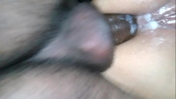 comendo o c&uacute; da safada 