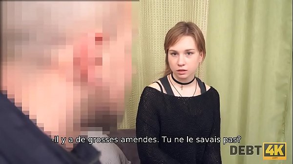 Debt4k. Cutie a perdu un emploi et n'a plusqu'une seule monnaie - son corps d'jeune gars pour payer_la dette
