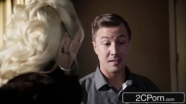 From massage table to deep anal busty blonde call girl broke all her rules