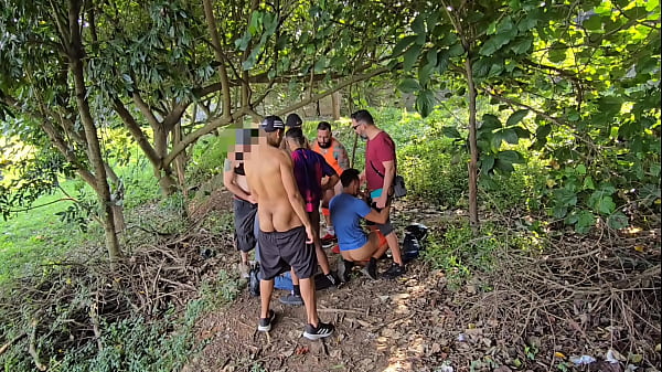 Pega&ccedil;&atilde;o Entre Homens Nas Trilhas Do Casados thumbnail