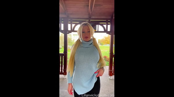 Nonton Slow Show Off thumbnail