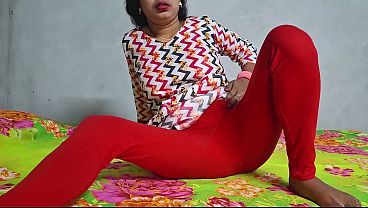 Nonton She Was Fingering Her Pussy But Not Enjoying It, Her Hat Was Not Reaching Her Pussy, And She Asked Her Ex-husband For Help thumbnail