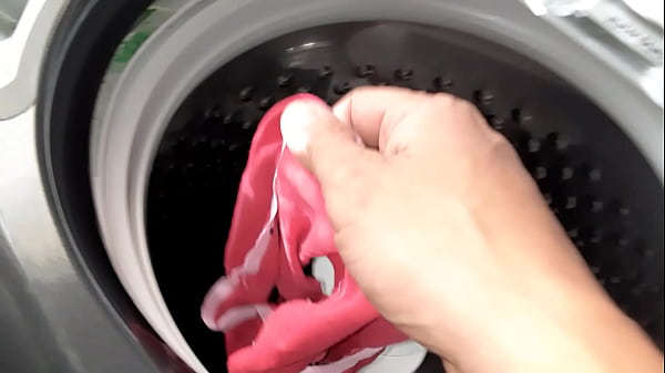 Play MP4 - Smelling sister in law's panties