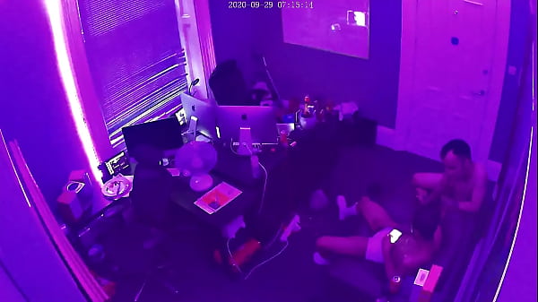 Satisifying the huge cock of my staff 