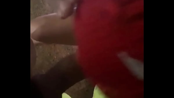 Um cliente mi chupando gostoso no meu local 