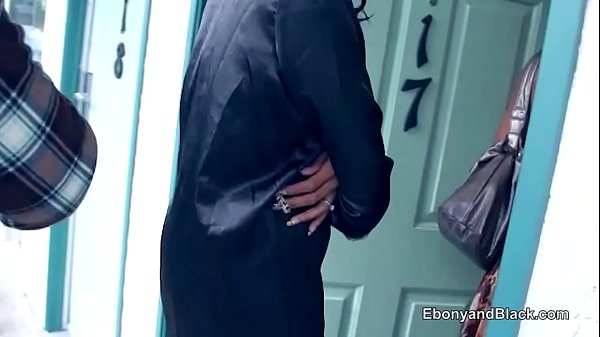 Play MP4 - Nervous black amateur gets a porn casting job