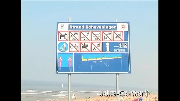 Play MP4 - Dutch amateur couple fucks on a public beach - 90s retro