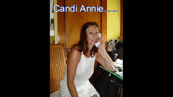 Nonton Sexy Bnb Owner, Candi Annie, Paid By Guest For Blowjob thumbnail