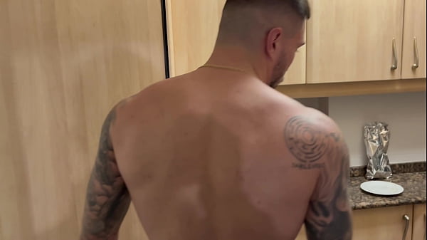 Nonton 18 Year Old Latina Gets Her First Double Penetration thumbnail