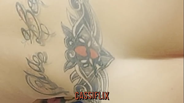 Play MP4 - Quer ver a Cassiana Costa fodendo gostoso com os machos mais pauzudos&quest; Assista completo no Cassiflix&period;&period;&period;