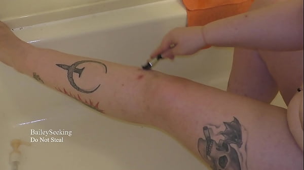 Shaving Off All My Body Hair So I'll Be Smooth thumbnail