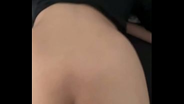 「 對不起又在您們婚床上內射他了還用您們的結婚證扇他。生氣那就我屁股也給您內射嘛 