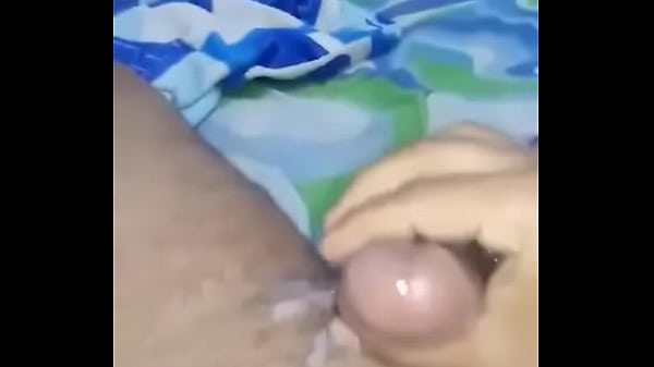 Polic&iacute_a colombiano  Carabinero se masturba