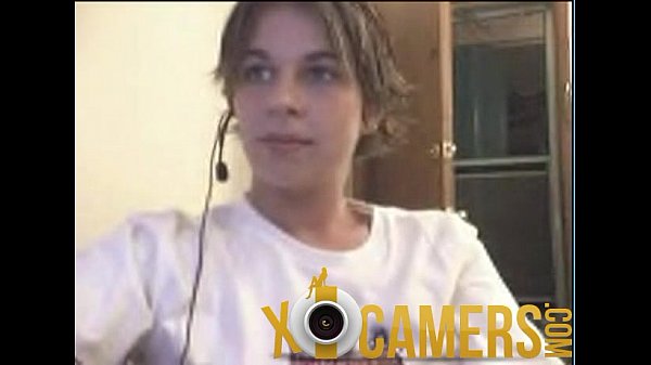 WebcamTeen_Girl Showing Pussy