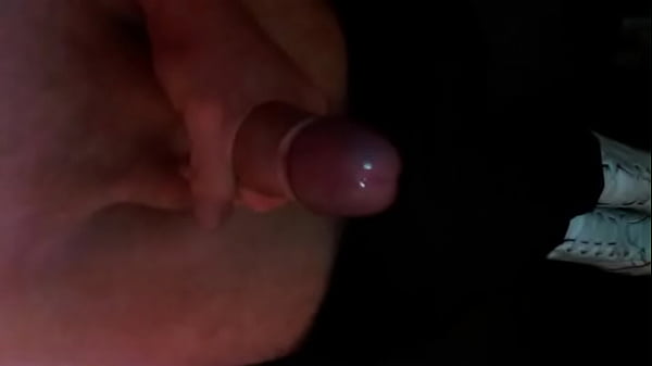 Play MP4 - Solo cumshot