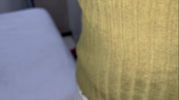 Nonton Indian Bhabhi Cheats On Husband With Amazon Delivery Man In Rough Anal And Pussy thumbnail