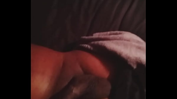 Play MP4 - HE CAN'T RESIST A GOOD HEAD JOB