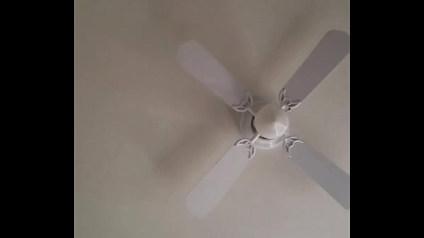 Fucked this slut while her left to the store