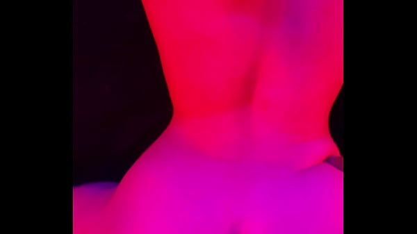 Demon twerk fucking {roxy lights}