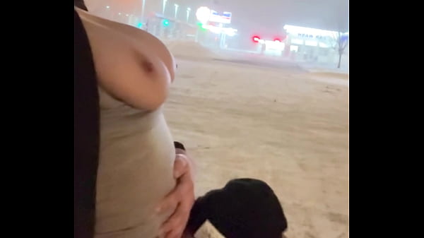 Public_Pussy Eating Flashing inSnow and Lots of Hot Sex
