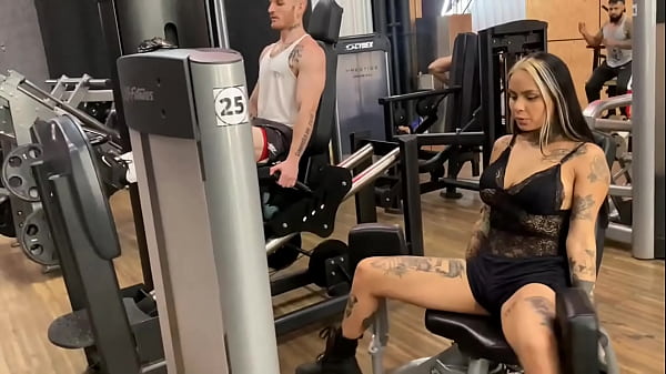 Play MP4 - gostosa na academia me deu mole levei pra casa - Evelyn Buarque