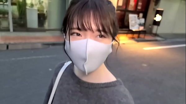 【あまちゅあハメrec＃みか＃飲食業】イク度に感度抜群パイパンマ○コから潮の洪水が止まらない！「チューして」と甘々ボイスで囁きながら脚でがっちりホールド濃厚密着交尾2発射！！ thumbnail