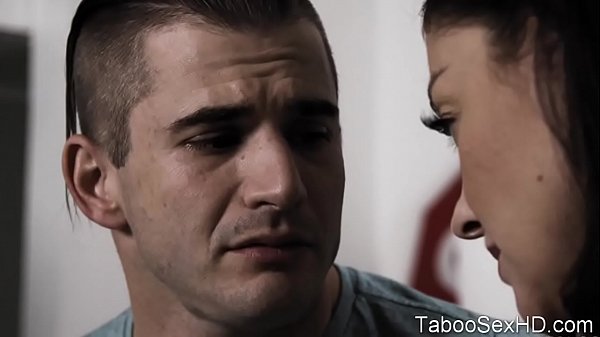 Stepmom milf seduce stepson to fuckher