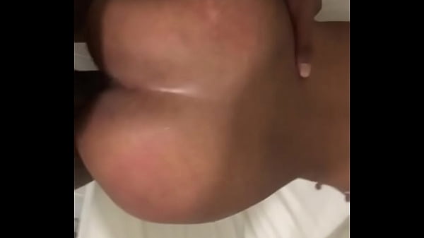 Novia despu&eacute_s de la universidad