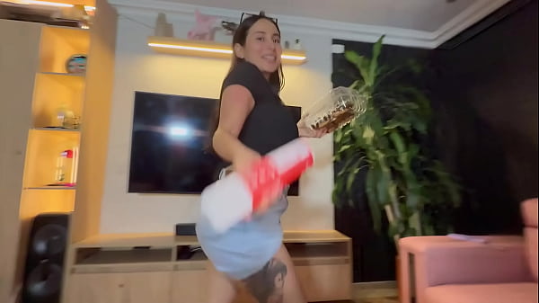 Nonton Meto Las Donas En La Verga De Mi Padrastro Y Le Saco La Lechita thumbnail