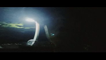 自給自足で淫らな音を作る。