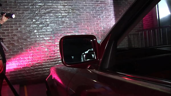 Nonton Sexy Cop Lexxi Tyler Fucks Fugitive Michelle Thorne In The Ass With A Dildo thumbnail