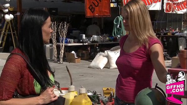 Lesbian desires 2273