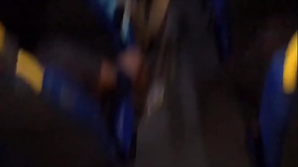 Play MP4 - PUTARIA DENTRO DO ONIBUS