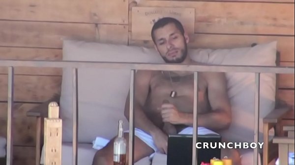 Seyx Arab Show His Cock In Exhib thumbnail