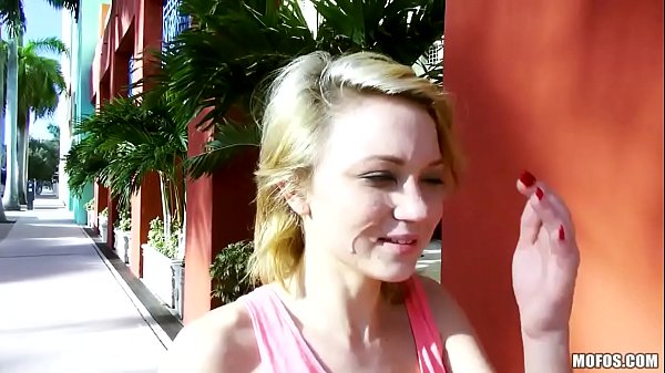 Play MP4 - Stranded Teens HD Free at Fake69&period;com