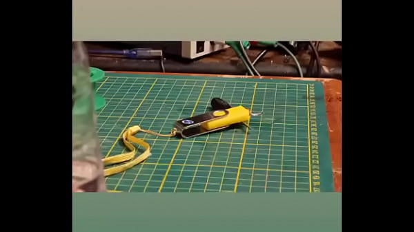 Nonton Testing Shitty Firecracker Inside Usb Key thumbnail