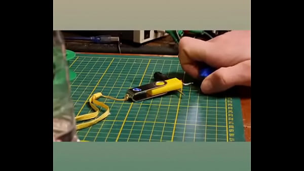 Testing shitty firecracker inside usb key 